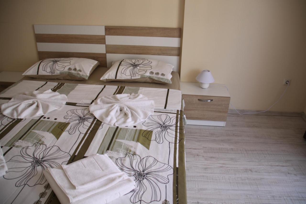 Golden Dunes Primorsko Apartments 客房 照片